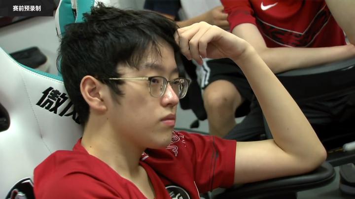 Faker爆冷击败西班牙队，连败震惊全场！
